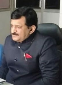   वैज्ञानिक दृष्टिकोण अपनाएं - डॉ. दिनेश मिश्र