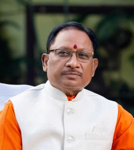  मुख्यमंत्री  विष्णुदेव साय : सरल, सादगी और संवेदनशीलता के साथ विकास यात्रा का सशक्त नेतृत्व
