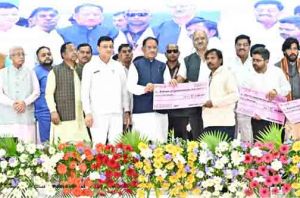 ढाई साल की उपलब्धियाँ- छत्तीसगढ़ का श्रमिक कल्याण के क्षेत्र में नई पहचान