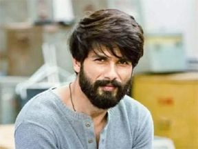 अली अब्बास जफर द्वारा निर्देशित फिल्म तैयार, इस साल होगी रिलीज : शाहिद कपूर अली अब्बास जफर द्वारा निर्देशित फिल्म तैयार, इस साल होगी रिलीज : शाहिद कपूर