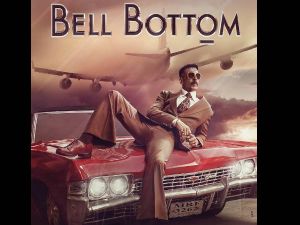 अक्षय की नई फिल्म बेल बॉटम की कहानी लीक अक्षय की नई फिल्म बेल बॉटम की कहानी लीक