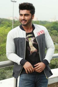 कोरोना से ठीक होकर प्लाज्मा डोनेट करेंगे अर्जुन कपूर कोरोना से ठीक होकर प्लाज्मा डोनेट करेंगे अर्जुन कपूर