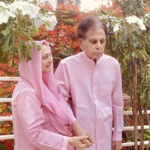 इस साल दिलीप कुमार बर्थडे पार्टी नहीं कर रहे हैं, पत्नी सायरा बानो बोलीं- 'ये बहुत मुश्किल वक्त है' इस साल दिलीप कुमार बर्थडे पार्टी नहीं कर रहे हैं, पत्नी सायरा बानो बोलीं- 'ये बहुत मुश्किल वक्त है'