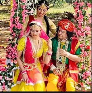 अनूप जलोटा ने अपने नए गाने में निभाया भगवान कृष्ण का किरदार, गीतांजलि बनीं राधा अनूप जलोटा ने अपने नए गाने में निभाया भगवान कृष्ण का किरदार, गीतांजलि बनीं राधा