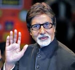  सर्जरी के बाद अमिताभ ने कविता पोस्ट की, ''दृष्टि हीन हूं, दिशाहीन नहीं''