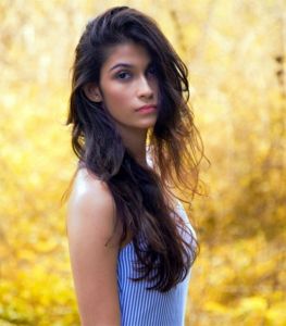 अभिनेता दीपक तिजोरी की बेटी समारा को है अच्छे ऑफर का इंतजार अभिनेता दीपक तिजोरी की बेटी समारा को है अच्छे ऑफर का इंतजार