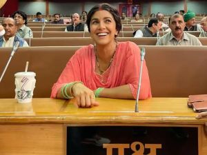 निमरत कौर ने ‘दसवीं' की शूटिंग पूरी की निमरत कौर ने ‘दसवीं' की शूटिंग पूरी की