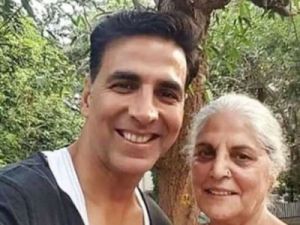  अक्षय कुमार की मां का निधन