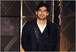 अयान मुखर्जी ने ब्रह्मास्त्र के एक साल होने का मनाया जश्न अयान मुखर्जी ने ब्रह्मास्त्र के एक साल होने का मनाया जश्न