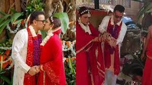 रोनित, नीलम बोस रॉय ने शादी की 20वीं सालगिरह पर फिर से शादी की रोनित, नीलम बोस रॉय ने शादी की 20वीं सालगिरह पर फिर से शादी की