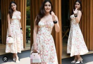 बॉलीवुड हसीनाओं को टक्कर देती हैं रवीना टंडन की बेटी