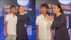 विद्या बालन के ट्रांसफॉर्मेशन ने उड़ाए फैंस के होश, ब्लैक ड्रेस में फ्लॉन्ट किया फिगर विद्या बालन के ट्रांसफॉर्मेशन ने उड़ाए फैंस के होश, ब्लैक ड्रेस में फ्लॉन्ट किया फिगर