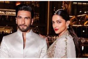 दीपिका पादुकोण को बेटी को जन्म देने के बाद अस्पताल से मिली छुट्टी दीपिका पादुकोण को बेटी को जन्म देने के बाद अस्पताल से मिली छुट्टी