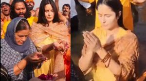  कटरीना कैफ ने सास संग विजया एकादशी पर लगाई संगम में डुबकी  