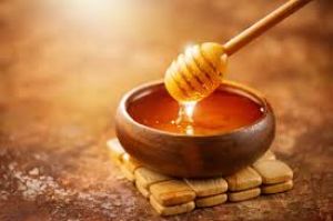    चेहरे के पुराने से पुराने दाग-धब्बों को भी ठीक कर देगा शहद से बना यह फैस पैक