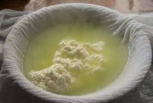   फटे दूध या पनीर का पानी फेेंके नहीं, इसमें हैं ढेरों गुण.. ऐसे करें इस्तेमाल.... 