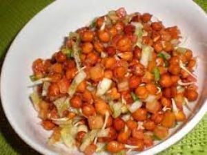   भीगा हुआ चना शरीर को बना देगा ताकतवर, जान लें सेवन का सही टाइम