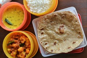  प्लास्टिक के बर्तन में करते हैं भोजन... तो नुकसान भी जान लें...