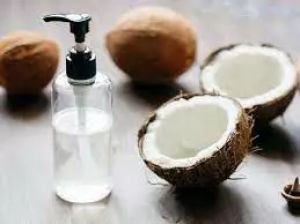 डीटैन से छुटकारा पाने के लिए नारियल तेल के साथ इन चीजों को स्किन पर लगाएं 