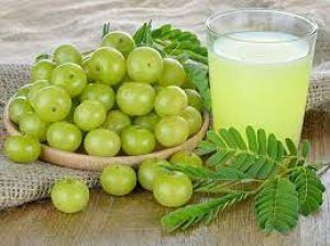  इम्युनिटी बढ़ाने में मददगार है आंवला...त्वचा और बालों के साथ ही सेहत के लिए भी लाभप्रद  