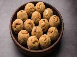  दिवाली पर बनाएं गुलकंद के लड्डू 