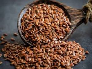 हार्मोन इम्बैलेंस की समस्या दूर कर सकते हैं अलसी के बीज