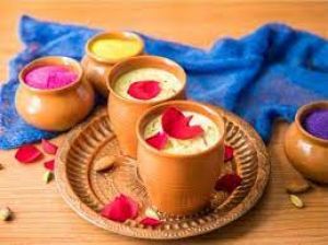  होली पर जमकर पिएं ठंडाई, सेहत को मिलेंगे जबरदस्त फायदे