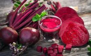  सर्दियों में चेहरे पर ऐसे बनाकर लगाएं चुकंदर का फेस पैक,  बढ़ने लगेगा नेचुरल ग्लो