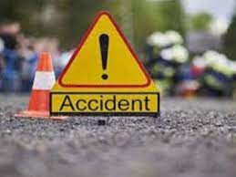 सऊदी अरब में बस दुर्घटनाग्रस्त, कम से कम 20 लोगों की मौत सऊदी अरब में बस दुर्घटनाग्रस्त, कम से कम 20 लोगों की मौत