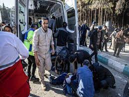 जनरल सुलेमानी की बरसी पर आयोजित कार्यक्रम में दो धमाके, 103 लोगों की मौत जनरल सुलेमानी की बरसी पर आयोजित कार्यक्रम में दो धमाके, 103 लोगों की मौत