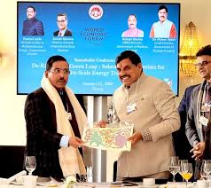 दावोस में भारतीय नेताओं का मजबूत आर्थिक वृद्धि, पर्यावरण अनुकूल उपायों पर जोर दावोस में भारतीय नेताओं का मजबूत आर्थिक वृद्धि, पर्यावरण अनुकूल उपायों पर जोर