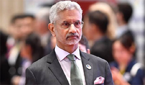 भारत-कनाडा संबंधों को 'नयी ऊंचाई' पर ले जाने की तैयारी: जयशंकर भारत-कनाडा संबंधों को 'नयी ऊंचाई' पर ले जाने की तैयारी: जयशंकर