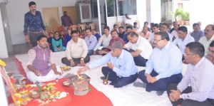 राजभवन में भगवान विश्वकर्मा की पूजा-अर्चना की गई