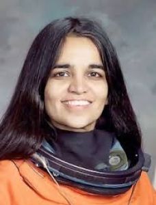  अमेरिकी अंतरिक्ष यान का नाम कल्पना चावला के नाम पर रखा गया