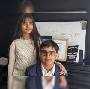  भारतीय मूल के ब्रिटिश जुड़वां बच्चे प्रतिष्ठित मेन्सा क्लब फॉर ब्रेनिएक्स में शामिल