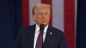  ट्रंप 'घरेलू आतंकवादियों' से निपटने के लिए पोर्टलैंड में सेना भेजेंगे