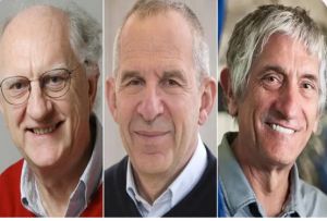 भौतिकी का नोबेल पुरस्कार क्वांटम मेकेनिक्स टनलिंग में काम करने वाले तीन वैज्ञानिकों को भौतिकी का नोबेल पुरस्कार क्वांटम मेकेनिक्स टनलिंग में काम करने वाले तीन वैज्ञानिकों को