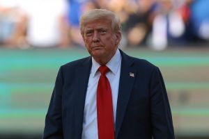 रूस-यूक्रेन युद्ध पर ट्रंप का संकेत: बर्लिन बातचीत से शांति की उम्मीद जगी रूस-यूक्रेन युद्ध पर ट्रंप का संकेत: बर्लिन बातचीत से शांति की उम्मीद जगी