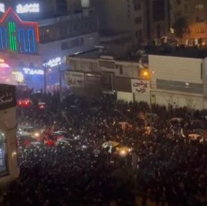 ईरान में इंटरनेट ब्लैकआउट जारी, तेहरान की चेतावनी के बाद हाई अलर्ट पर इजरायल