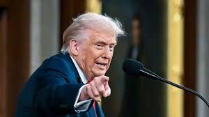 ईरान के खिलाफ सैन्य अभियान चार से पांच सप्ताह या उससे भी आगे जारी रहने की संभावना: ट्रंप