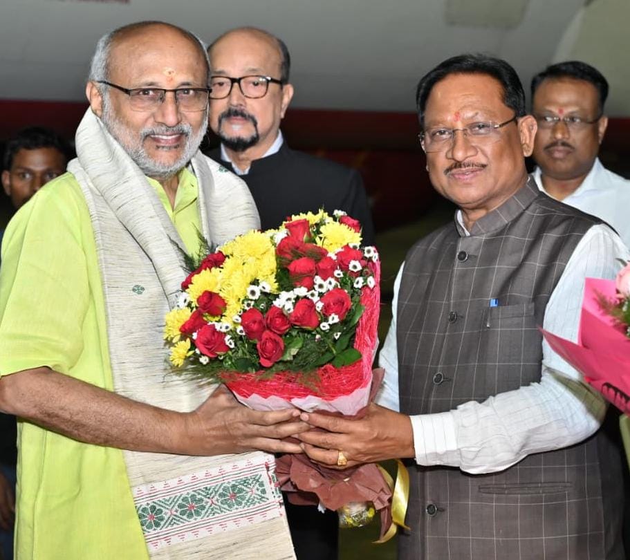 उपराष्ट्रपति सी. पी. राधाकृष्णन पहुंचे छत्तीसगढ़ उपराष्ट्रपति सी. पी. राधाकृष्णन पहुंचे छत्तीसगढ़