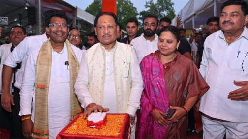मुख्यमंत्री विष्णुदेव साय ने गरियाबंद को दी 603 करोड़ रुपये से अधिक के विकास कार्यों की सौगात मुख्यमंत्री विष्णुदेव साय ने गरियाबंद को दी 603 करोड़ रुपये से अधिक के विकास कार्यों की सौगात