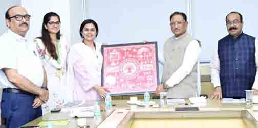 युवाओं की ऊर्जा और रचनात्मकता से बनेगा विकसित भारत और विकसित छत्तीसगढ़ : मुख्यमंत्री युवाओं की ऊर्जा और रचनात्मकता से बनेगा विकसित भारत और विकसित छत्तीसगढ़ : मुख्यमंत्री