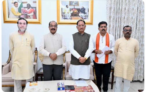 गन्ना किसानों के हित में बड़ा निर्णय: अब 425 रुपए प्रति क्विंटल की दर से होगी गन्ने की खरीदी गन्ना किसानों के हित में बड़ा निर्णय: अब 425 रुपए प्रति क्विंटल की दर से होगी गन्ने की खरीदी