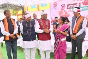 महतारी वंदन योजना से महिला सशक्तिकरण को मिला नया आयाम: मुख्यमंत्री श्री साय महतारी वंदन योजना से महिला सशक्तिकरण को मिला नया आयाम: मुख्यमंत्री श्री साय