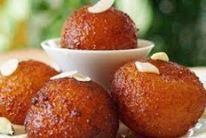 दीपावली पर घर आए मेहमानों को खिलाना है कुछ खास, तो ये व्यंजन करें ट्राई 