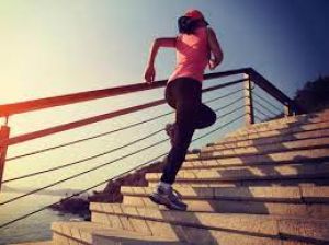 तेजी से वजन घटाना है तो रोज चढ़ें सीढ़ियां