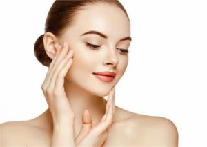 चेहरे पर आएगा जबरदस्त ग्लो, अपनाएं ये टिप्स 