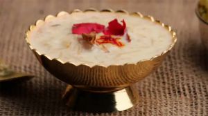 दिवाली पर मेहमानों के लिए बनाएं काजू-मखाना खीर 
