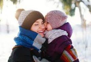 बच्चों को ठंड से बचाने के लिए हर पेरेंट को फॉलो करने चाहिए ये विंटर केयर टिप्स बच्चों को ठंड से बचाने के लिए हर पेरेंट को फॉलो करने चाहिए ये विंटर केयर टिप्स